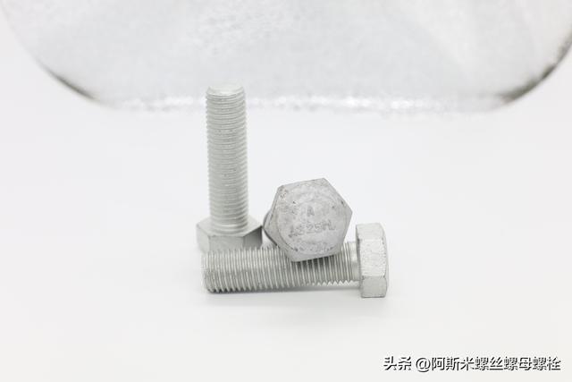 十字螺丝头坏了导致拧不开怎么办,十字螺丝头坏了导致拧不开怎么办视频.